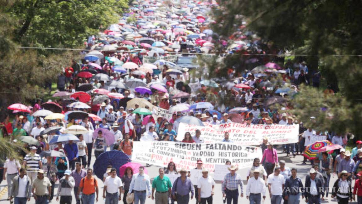 Empresarios preparan demanda colectiva penal contra CNTE