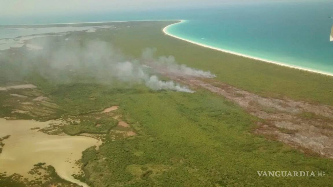 Incendio en Holbox reaviva conflicto entre pobladores por su explotación turística