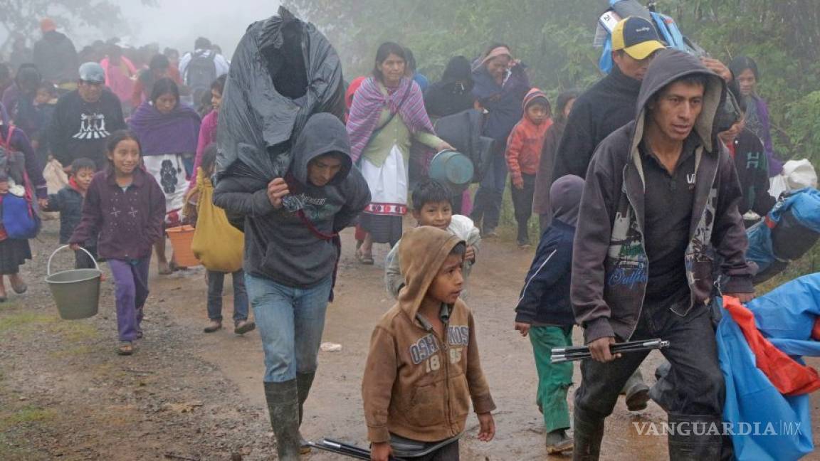 Casi 2 mil personas huyen por la violencia en Chiapas, mil 600 en Guerrero