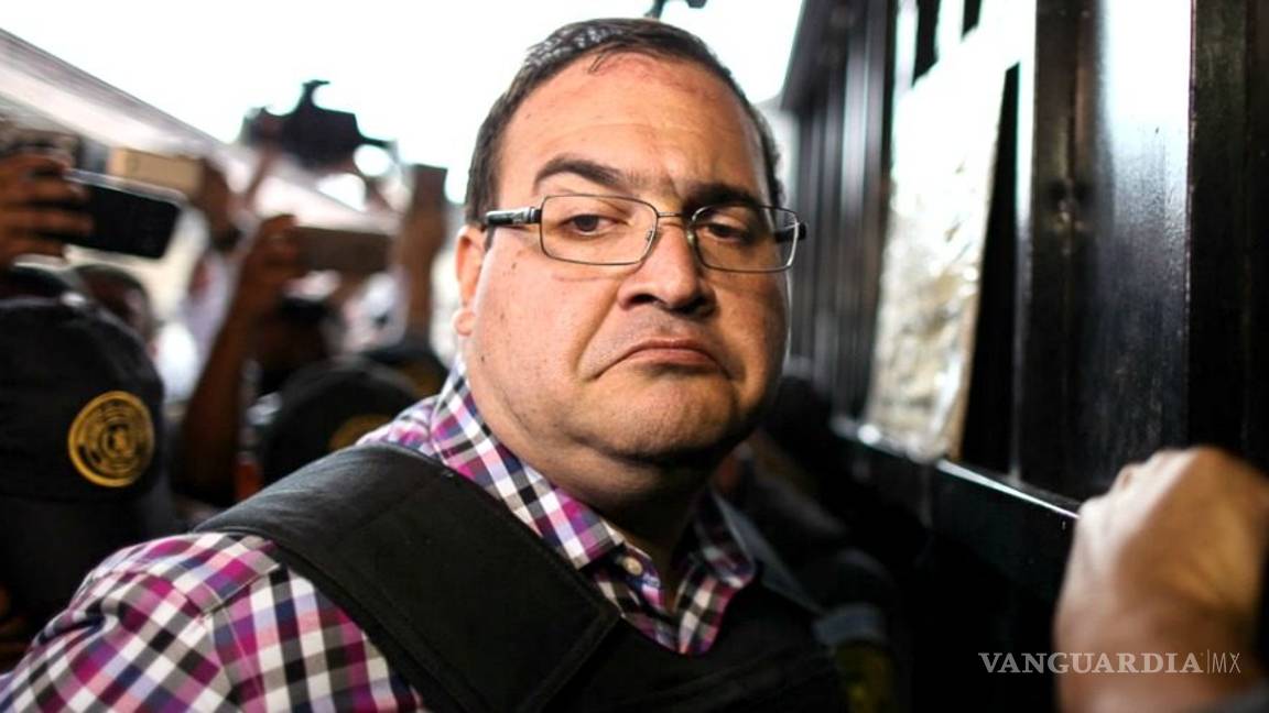 $!Javier Duarte enfrenta nueva orden de aprehensión, por desvío de 2,300 mdp del Seguro Popular