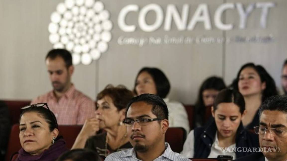 Controversia en Conacyt: qué va a pasar con las becas