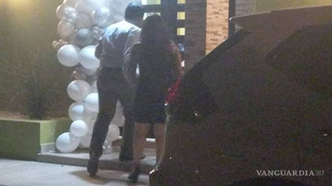 $!Alcalde de Morena en Sinaloa se vacunó contra COVID-19 ¡y hace fiesta!