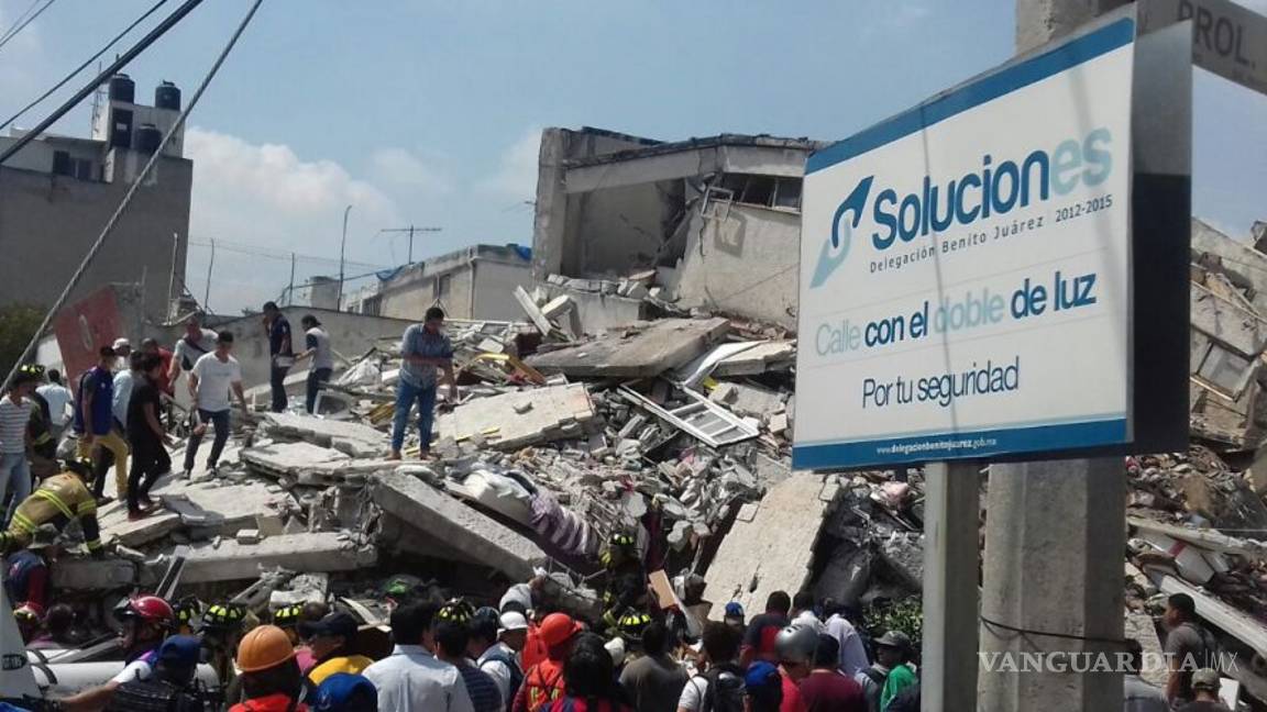 $!Sube a 225 el número de muertos tras sismo de México