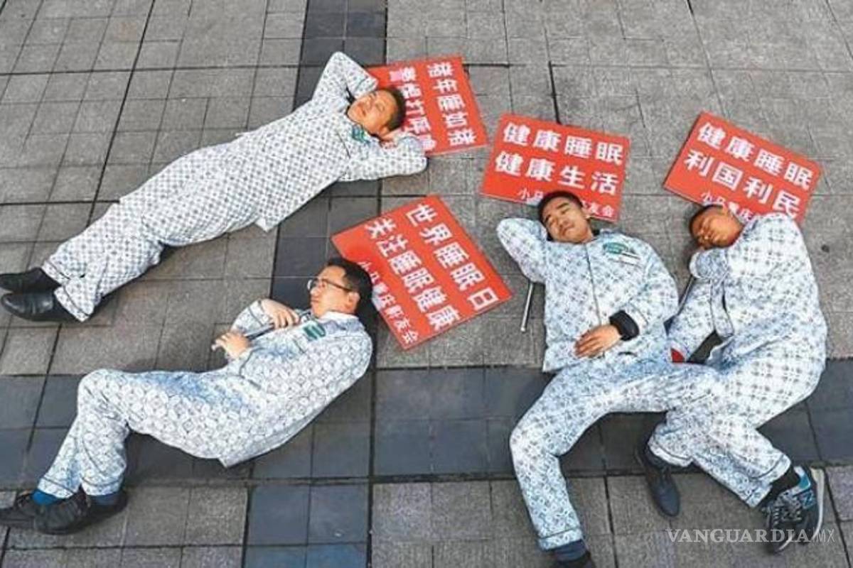 ¿Qué es Tang Ping?... la revolución silenciosa de ‘estar recostado’ que practican los jóvenes chinos y hace temblar al régimen de Xi Jinping