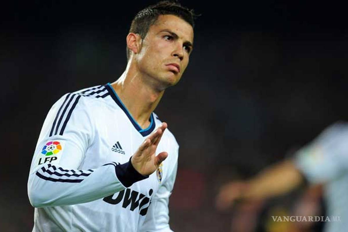 Cristiano Ronaldo y su magia, en dibujos