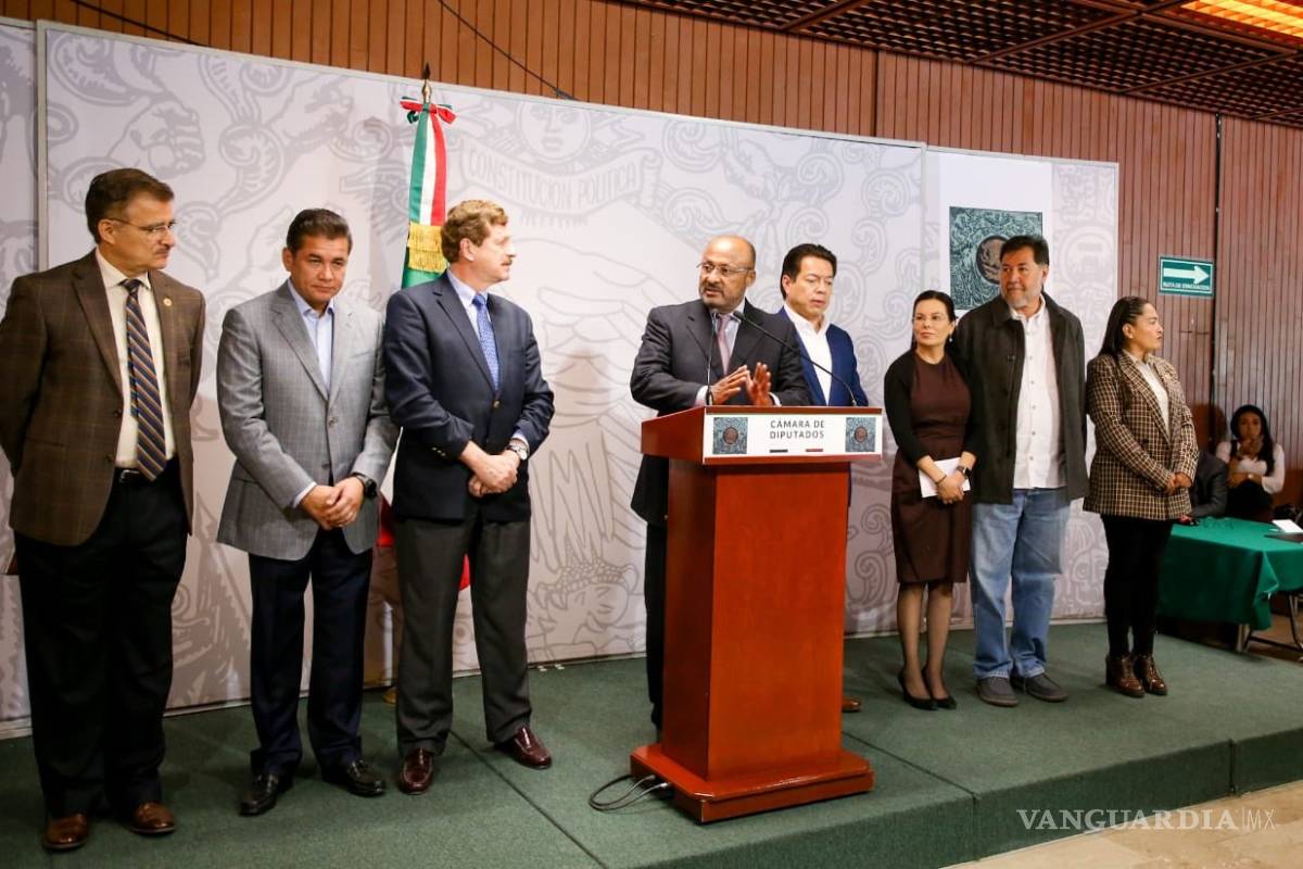 Diputados opositores acusan leyes secundarias de Reforma Educativa de ser 'dictadas' por CNTE