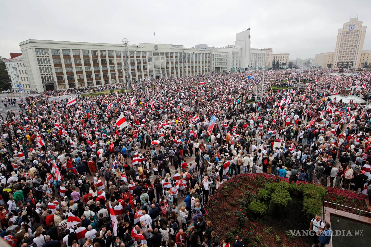 Exige Bielorrusia dimisión de Lukashenko