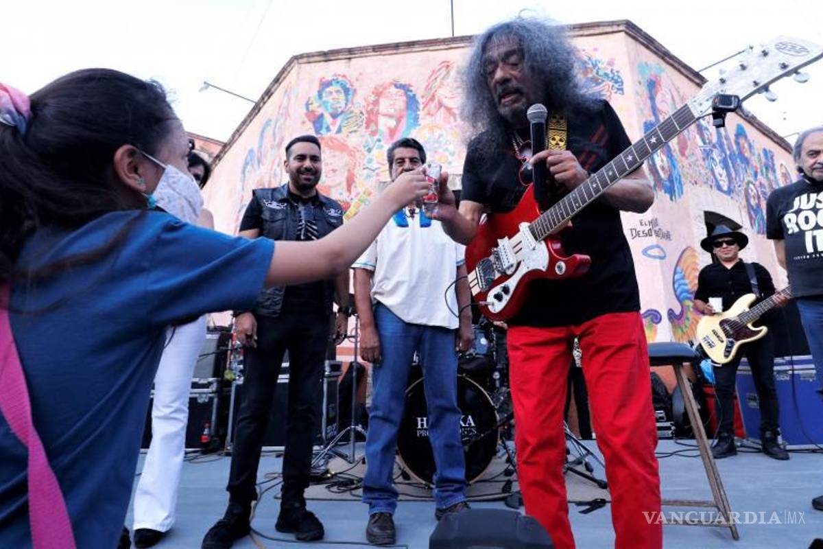 ¡Amigo de Saltillo! Muere el músico Javier Bátiz, padre del rock mexicano