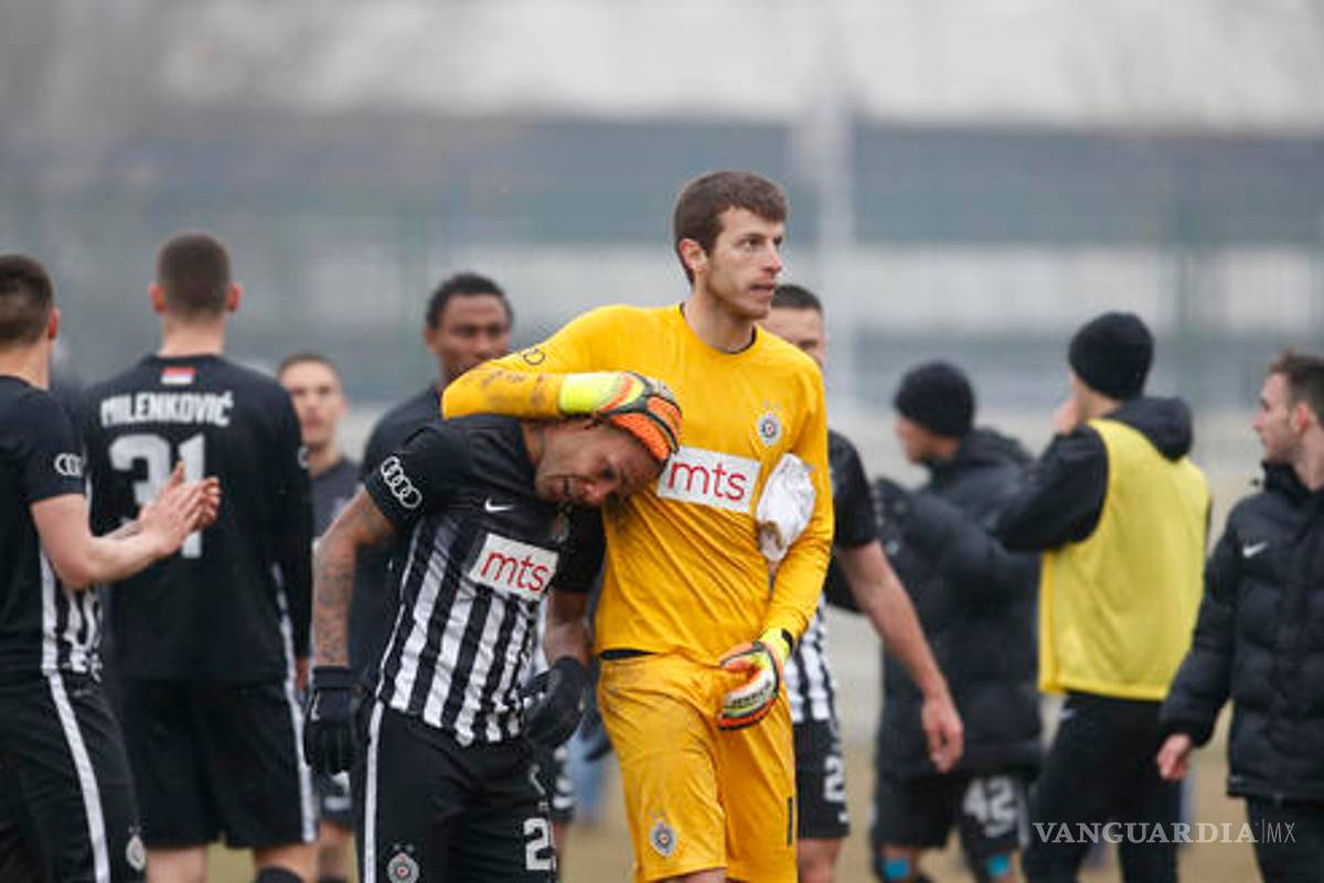 Jugador termina el partido bañado en lágrimas por insultos racistas
