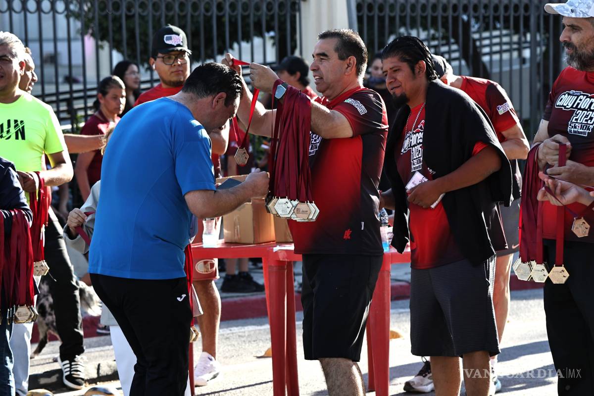 La Carrera ‘Chuy Flores’ 2025 reunió a cientos de corredores en una jornada de convivencia deportiva