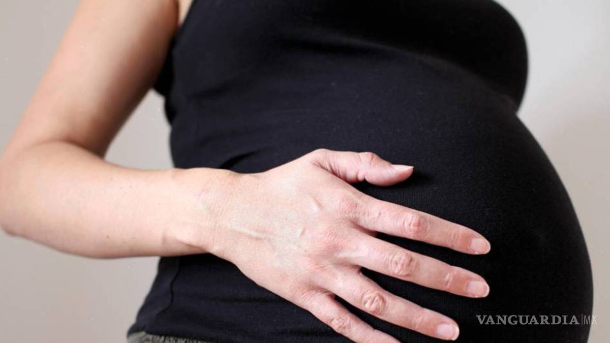 Renta de vientres podrá ser cobrado o ser altruista: Suprema Corte