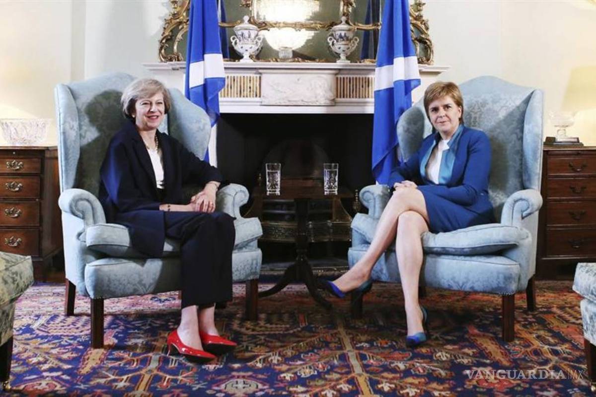 May apela a la unidad con Escocia en su primer viaje a Edimburgo