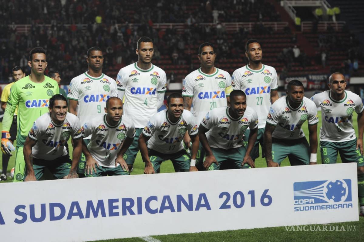Jugadores de Atlético Nacional desean que se declare campeón al Chapecoense