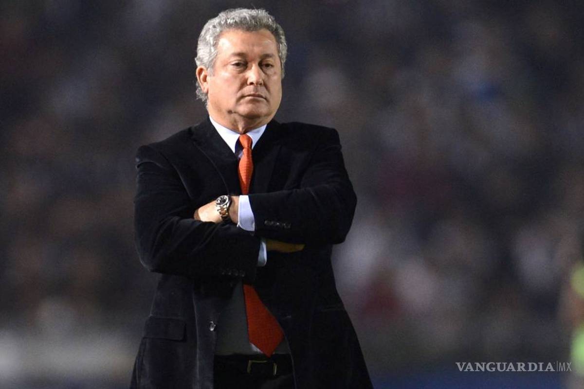 Víctor Manuel Vucetich da positivo a COVID-19 con Chivas