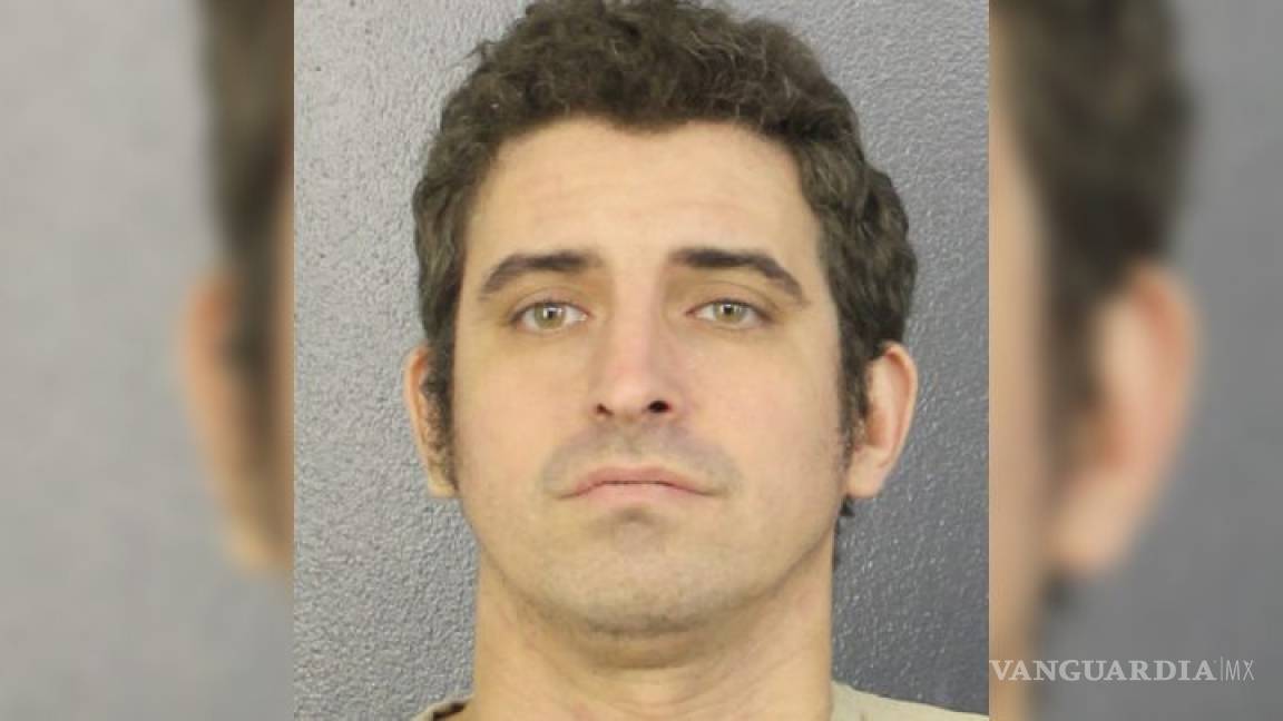 Hombre de Florida mata a martillazos a su esposa mientras dormía