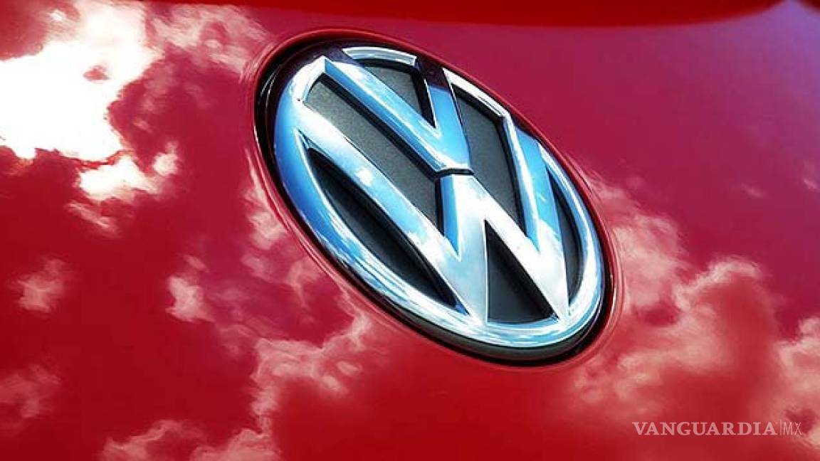 Volkswagen cambiará su logo de nuevo, buscará ser más 'colorido'