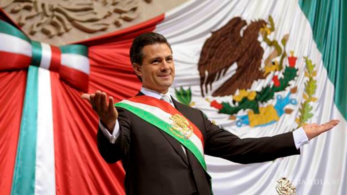 Gobernadores y alcaldes no podrán usar banda presidencial durante el grito