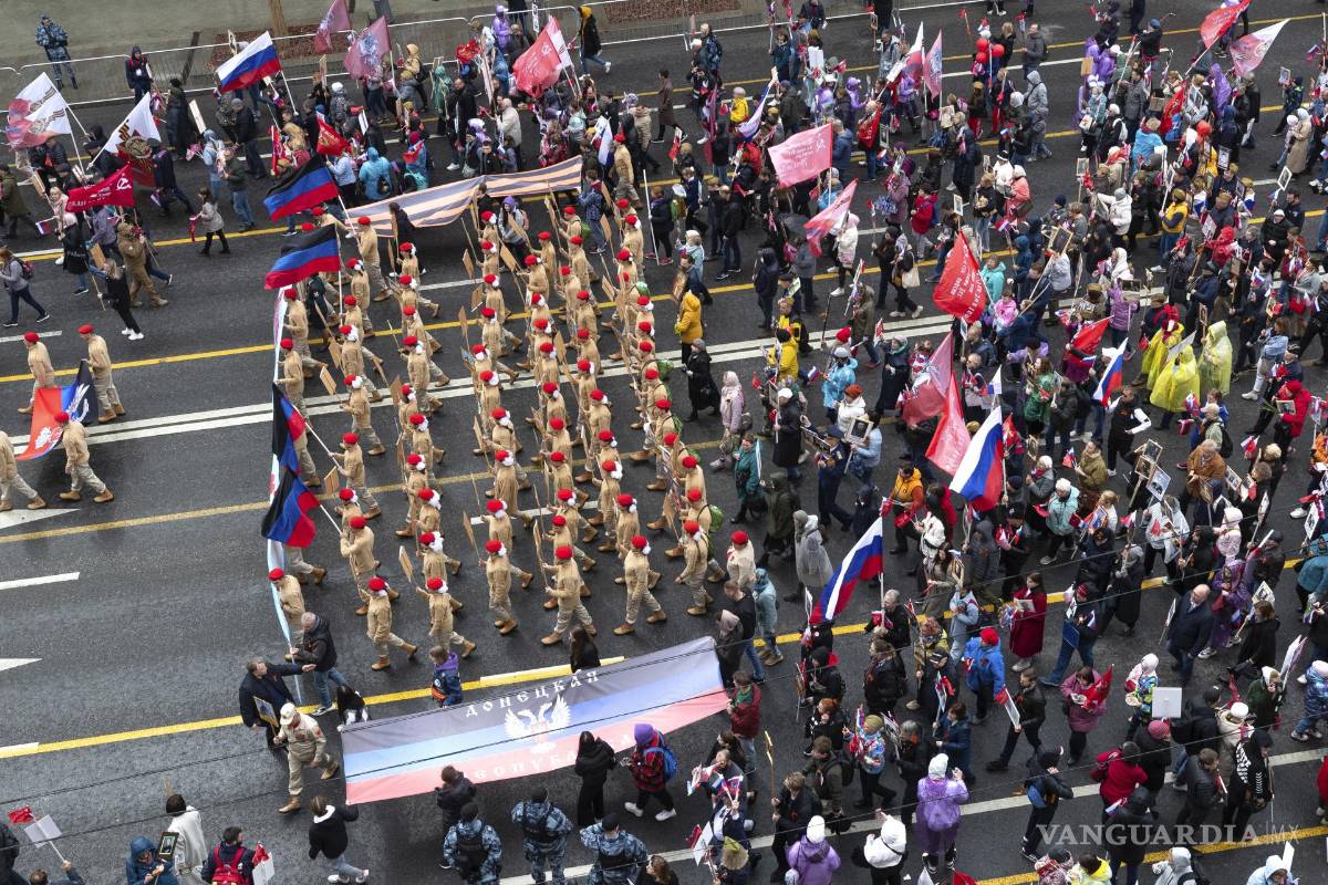 Putin participa en el Desfile del día de la victoria por los caídos en la Segunda Guerra Mundial