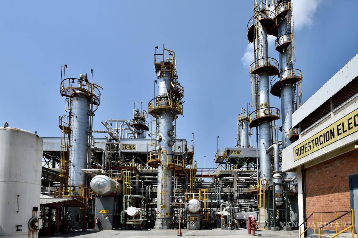 Advierten ‘Pemexproa’ con emisión de deuda