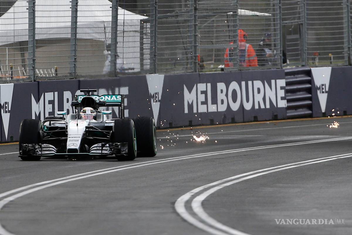 Se impone Hamilton en Australia