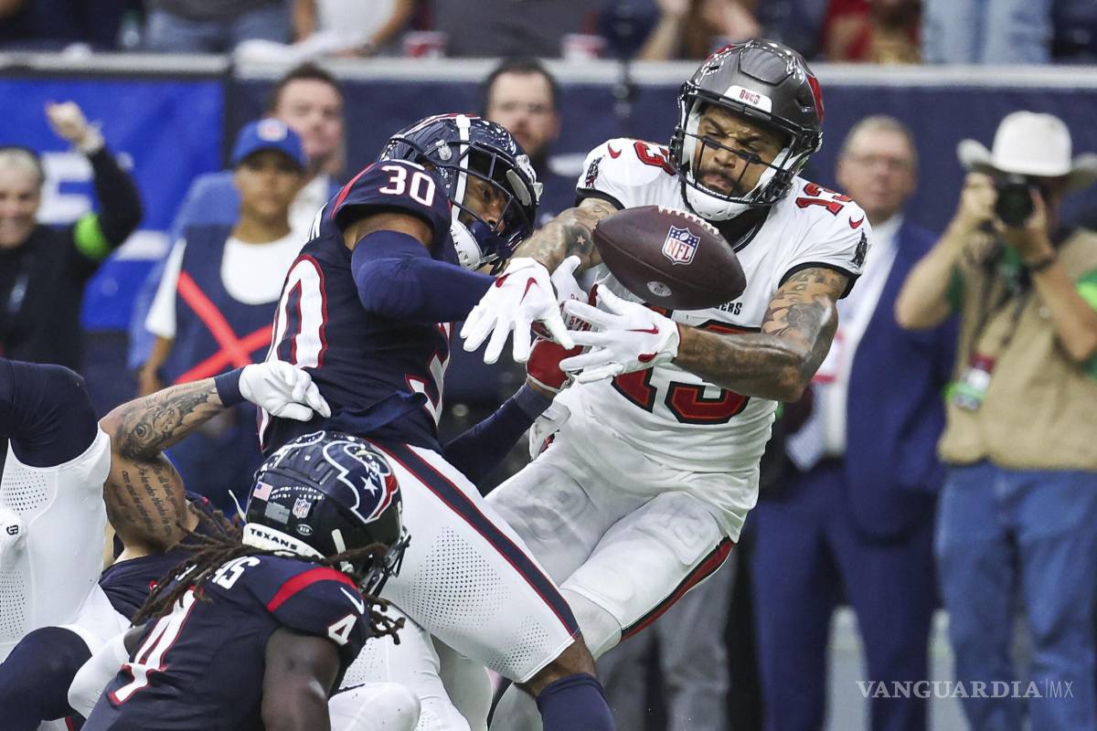 Houston abre temporada en su casa como ligero favorito ante Buccaneers en el MNF