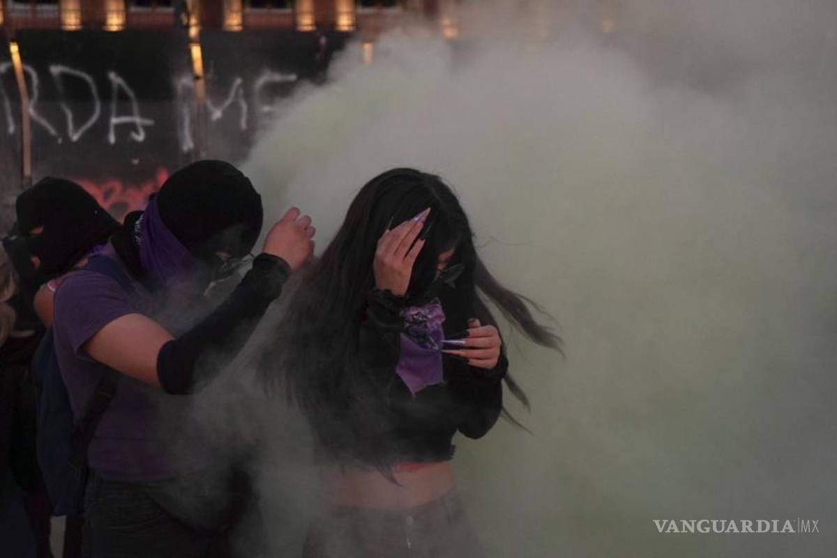 8M: Entre el dolor y la rabia con el grito de “Ni una más” miles de mujeres toman las calles en México (fotos)