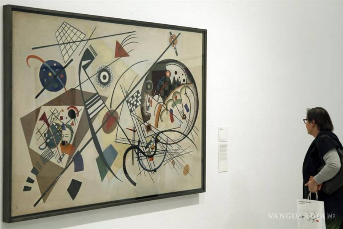 Últimos años de Kandinsky brillan en Francia