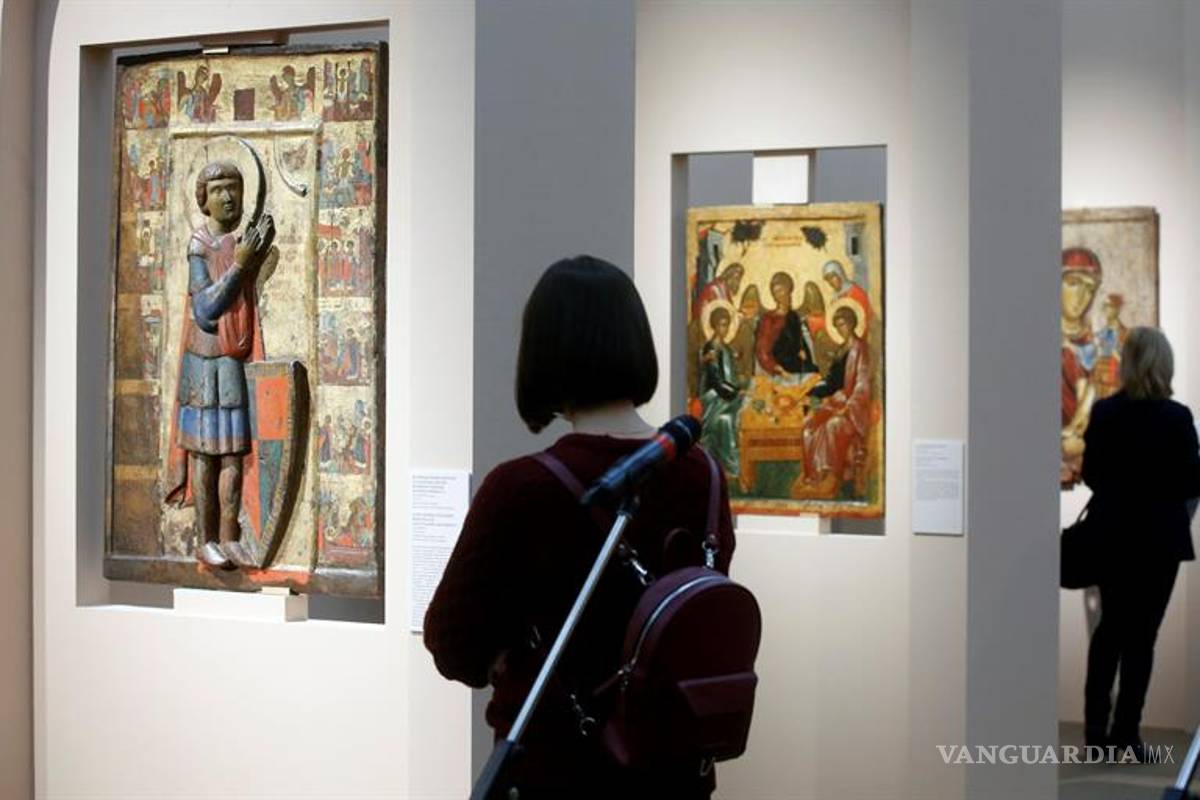 Hombre ataca cuadro Iván el Terrible y su hijo en Galería Tretiakov de Moscú