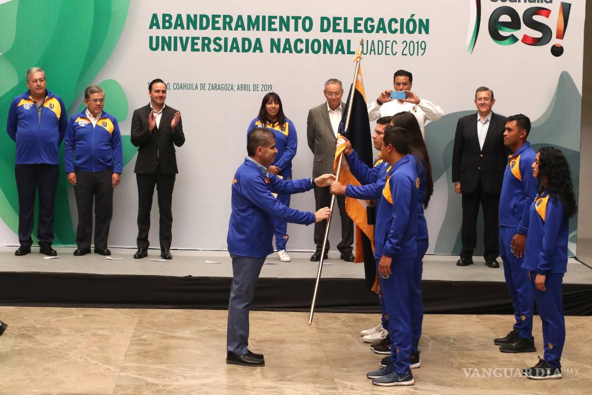 Abanderan a la jauría rumbo a Universiada Nacional