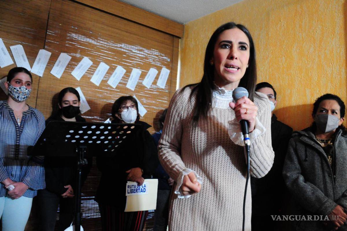 $!Mariana Moguel confió que la jefa de Gobierno de la Ciudad de México, Claudia Sheinbaum, les permita sin restricciones llevar a cabo su resistencia pacífica en la capital, y espera que no habrá provocaciones. “El miedo no nos va a paralizar”, advirtió.