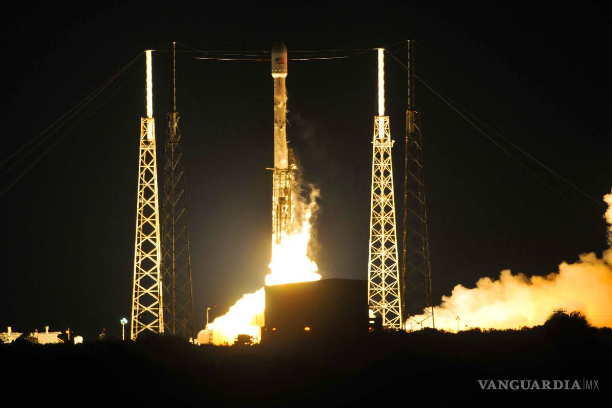 Cohete de SpaceX aterriza exitosamente en el mar por segunda vez
