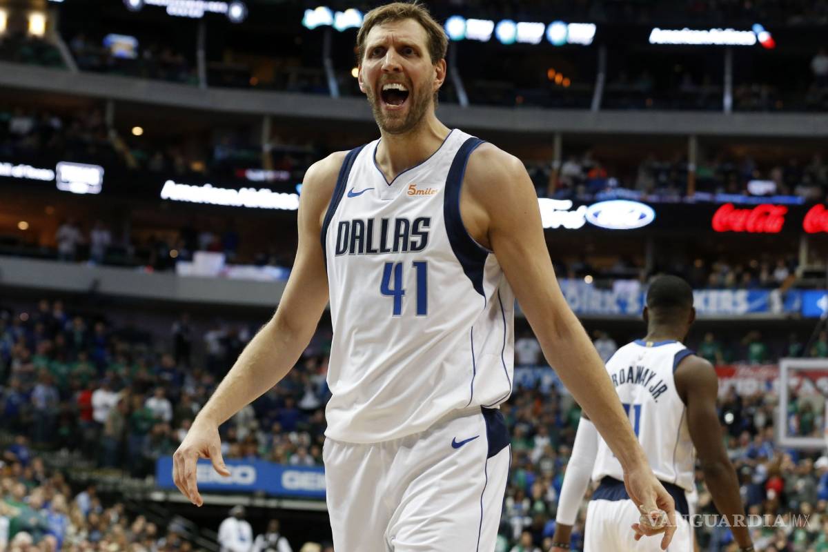 Nowitzki consigue récord de puntos y ya se codea con leyendas de la NBA