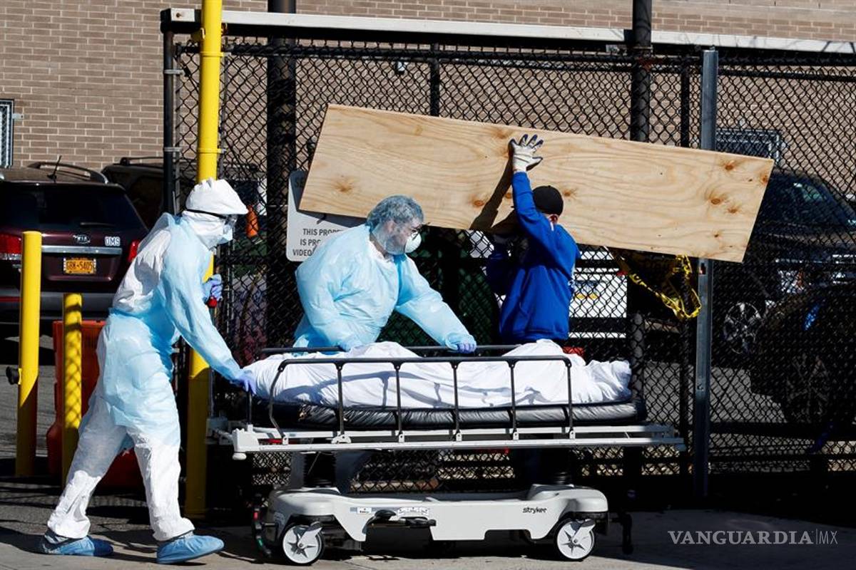 Coronavirus: Nueva York plantea realizar &quot;entierros temporales&quot; en parques ante morgues desbordadas por el COVID-19