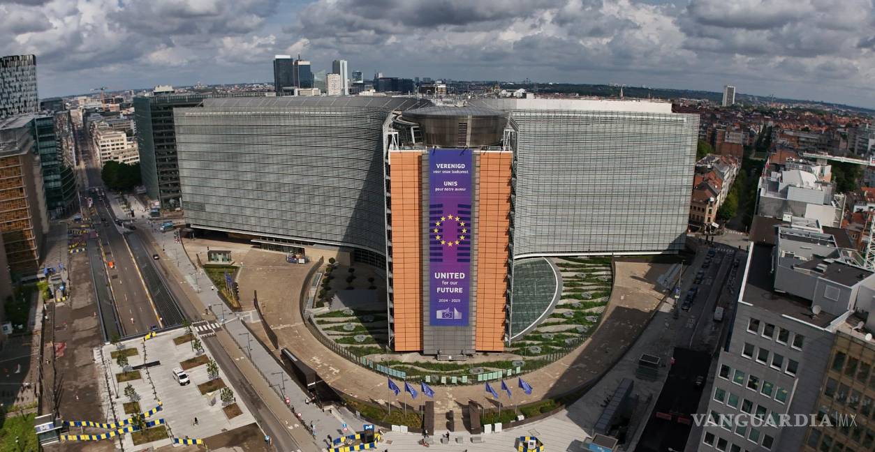 $!Vista aérea de la sede de la Comisión Europea. Donald Trump, firmó una orden ejecutiva que impone aranceles del 15 % a la mayoría de los productos de la UE.