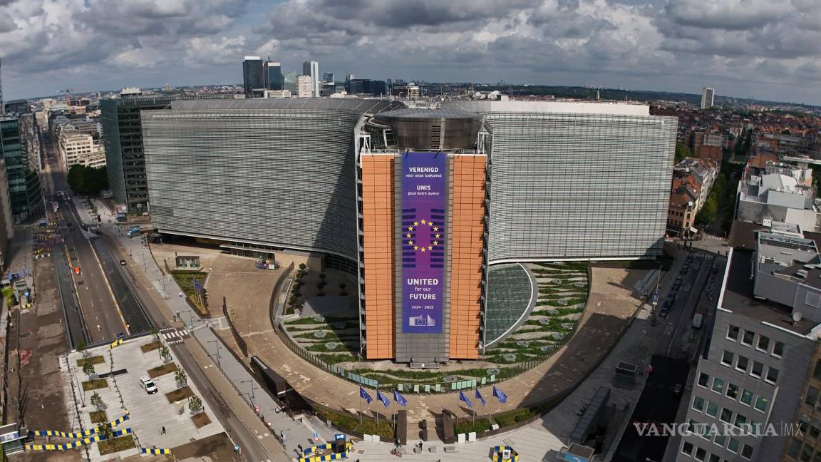 $!Vista aérea de la sede de la Comisión Europea. Donald Trump, firmó una orden ejecutiva que impone aranceles del 15 % a la mayoría de los productos de la UE.