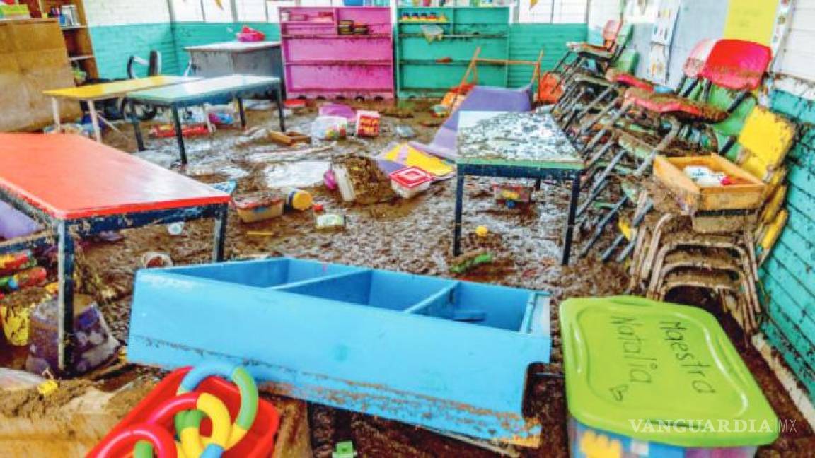 Destruye agua jardín de niños en Múzquiz: ‘Ver este desastre es muy triste’