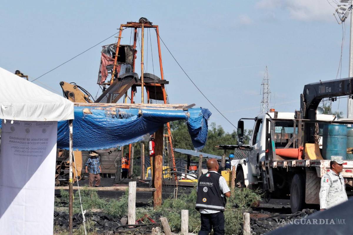 Inyectar cemento, bombeo permanente, presentan nuevo plan para rescatar a 10 mineros en Coahuila