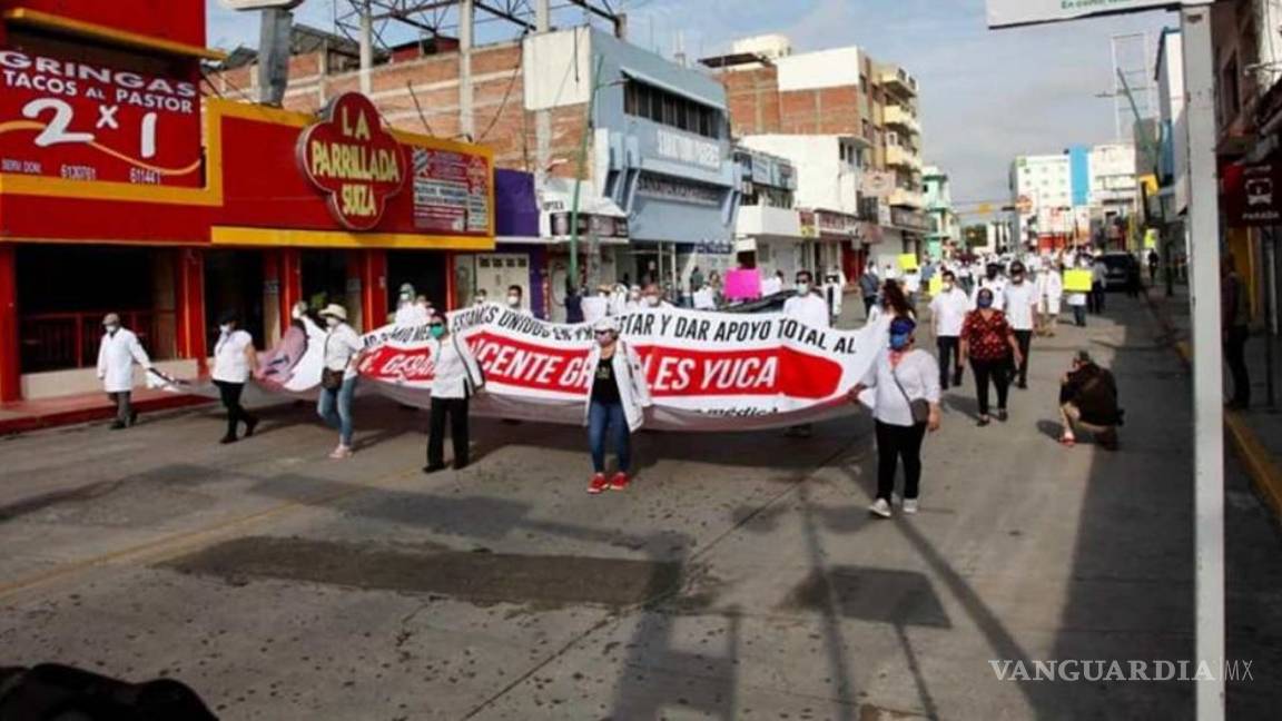 $!Con marchas y plantones exigen liberar a médico de Chiapas acusado de abuso de autoridad