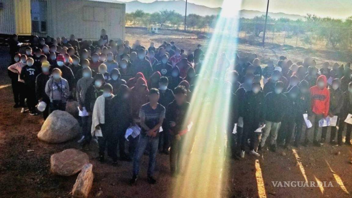 Patrulla Fronteriza detiene a un grupo de 182 migrantes en Arizona; 124 eran menores