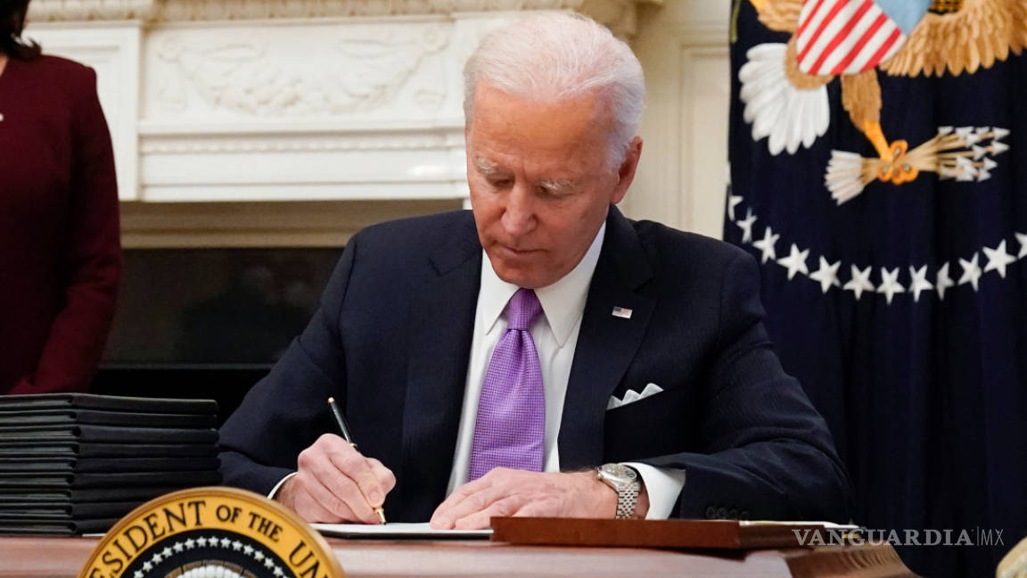 Amplía Joe Biden ayudas federales por COVID