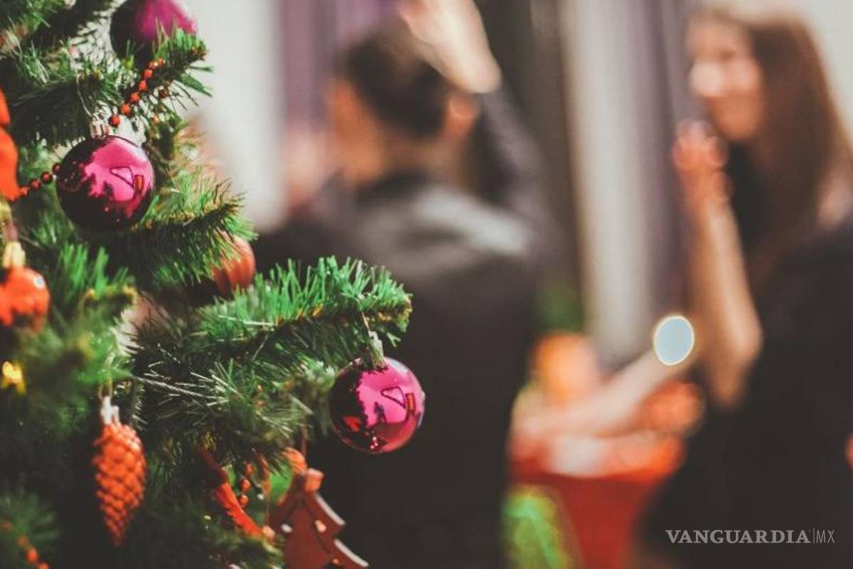 Fauci sugiere no invitar a reuniones decembrinas a familiares que no están vacunados contra el Covid-19