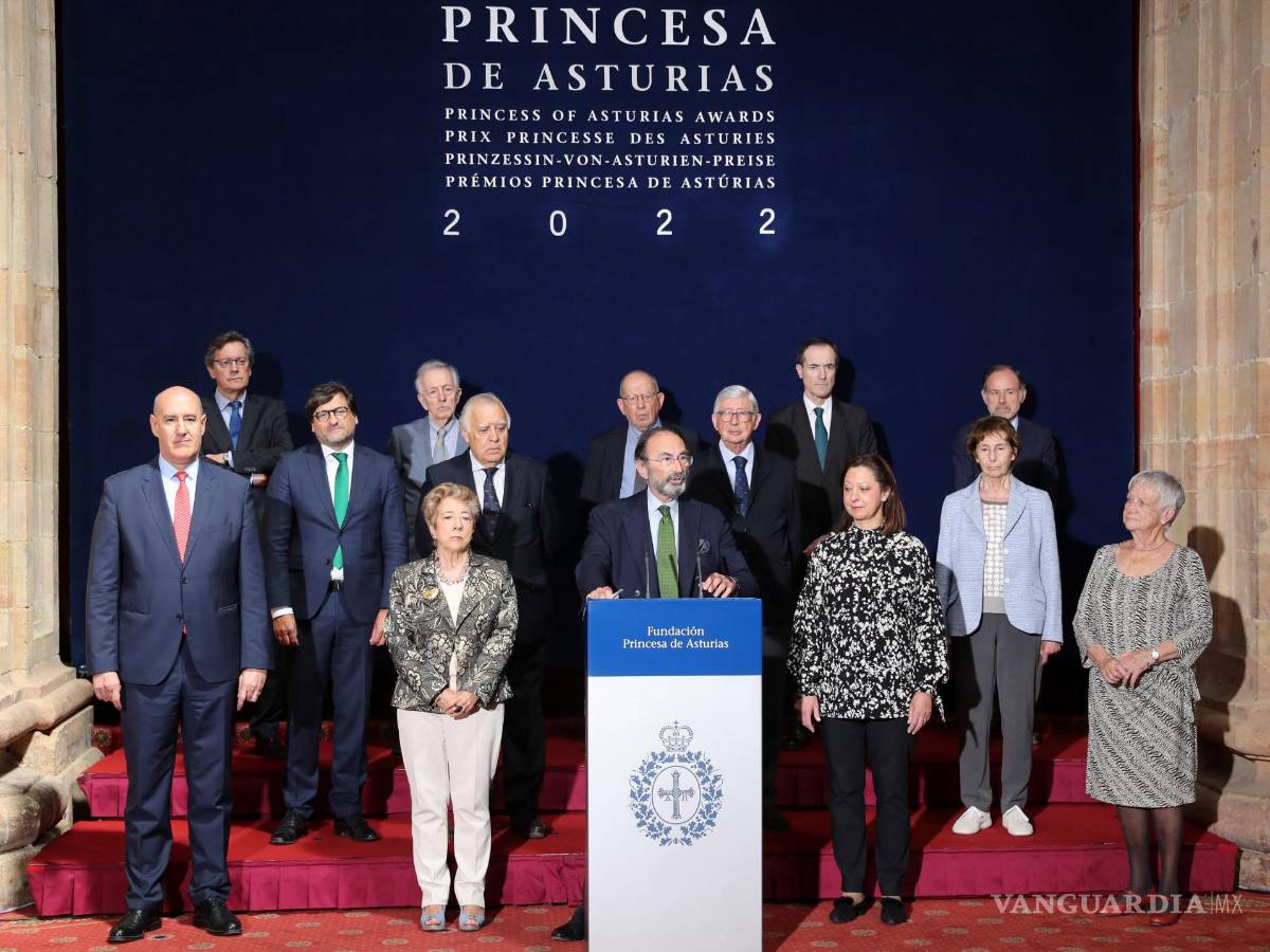 $!El jurado del Premio Princesa de Ciencias Sociales 2022 que otorgó el galardón al arqueólogo y antropólogo mexicano Eduardo Matos Moctezuma.