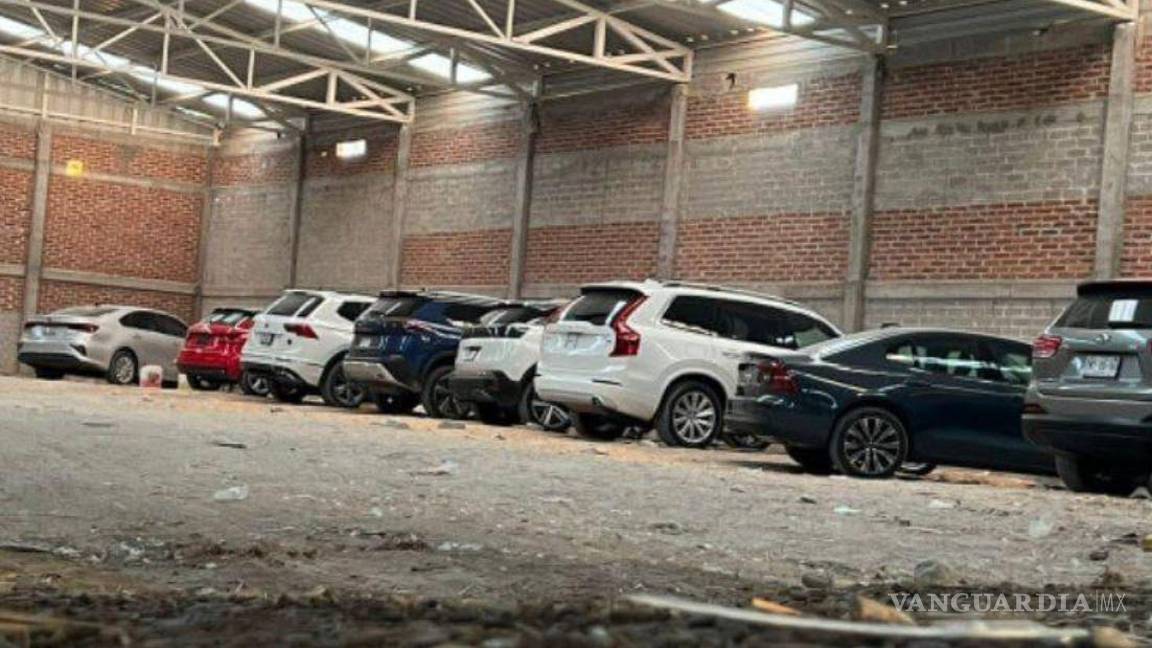 $!Comando robó 14 autos de lujo de una agencia Volvo en León