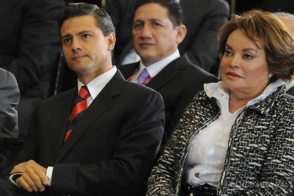 En público, PGR “caza” a Gordillo; en privado, SHCP perdona 67 mdp a su empresa, que robó a maestros