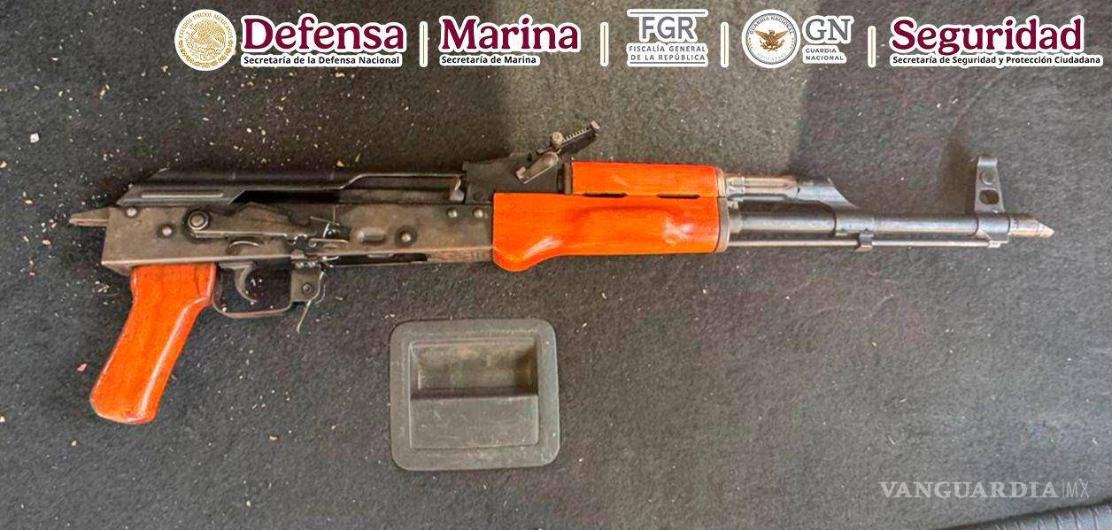 $!En dos acciones, elementos de seguridad federales detuvieron a cinco personas presuntamente vinculadas a células del crimen organizado, en Sinaloa.