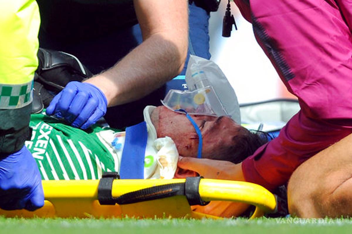 Así quedó el portero del Manchester City luego de la patada de Mané