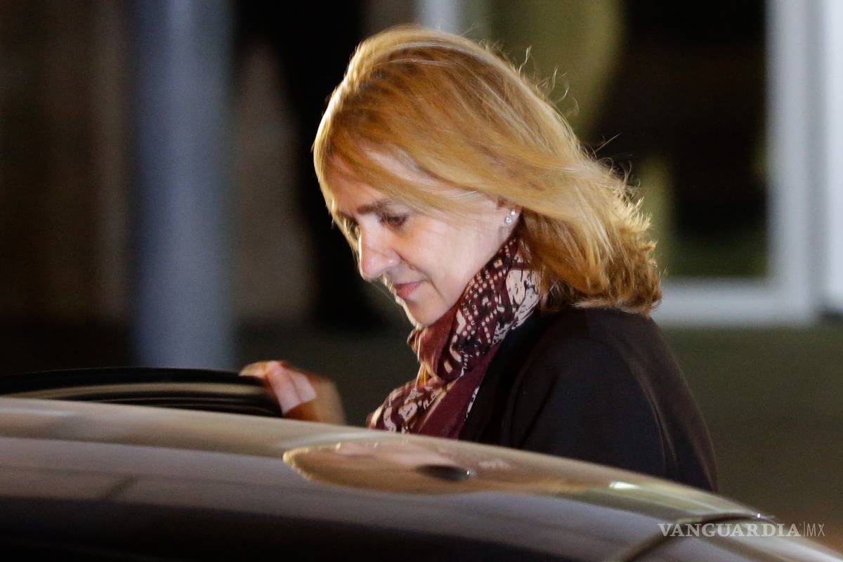 Hermana del rey de España declara en juicio por corrupción