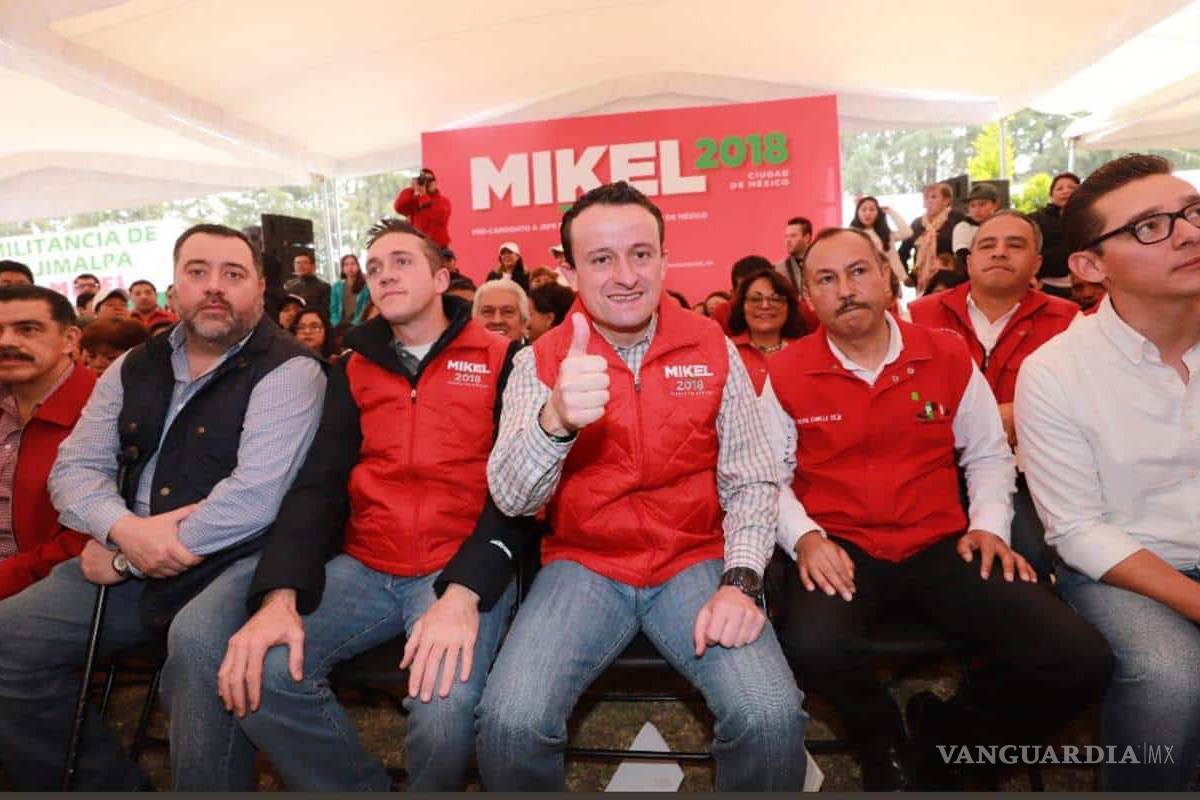 Mikel Arriola se pronuncia contra de adopción entre parejas gay