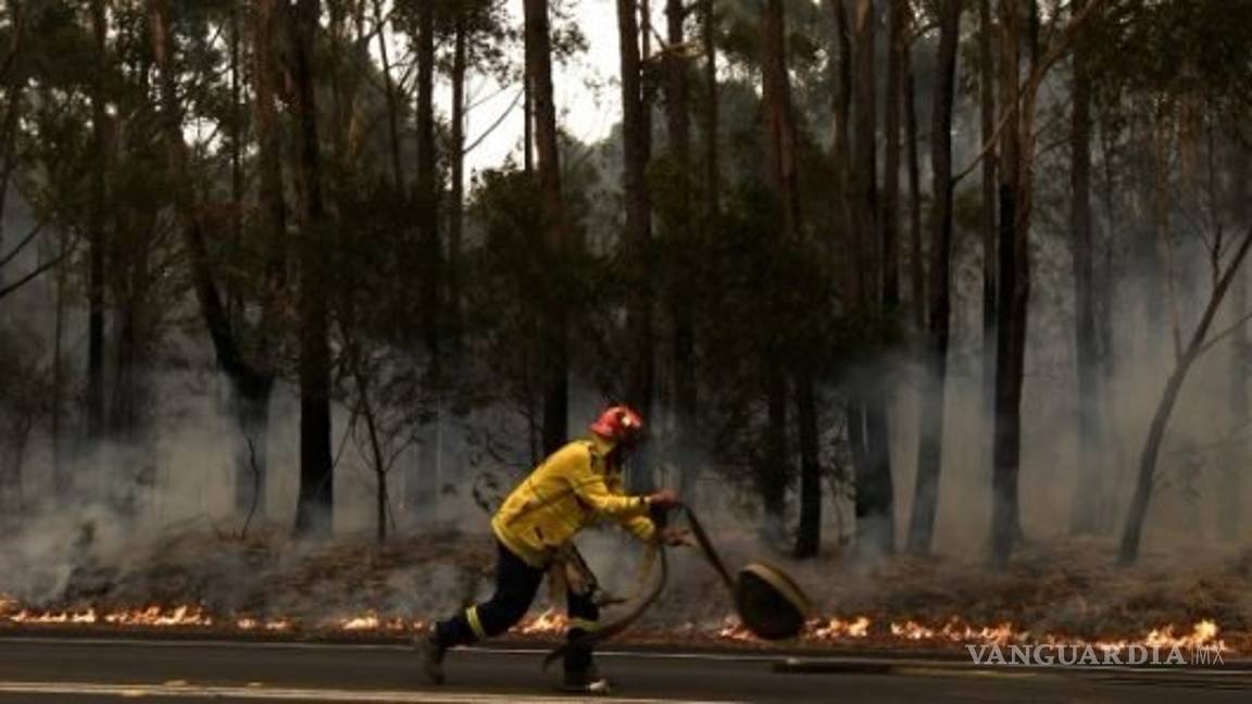 $!150 incendios en Australia; 64 de ellos siguen fuera de control