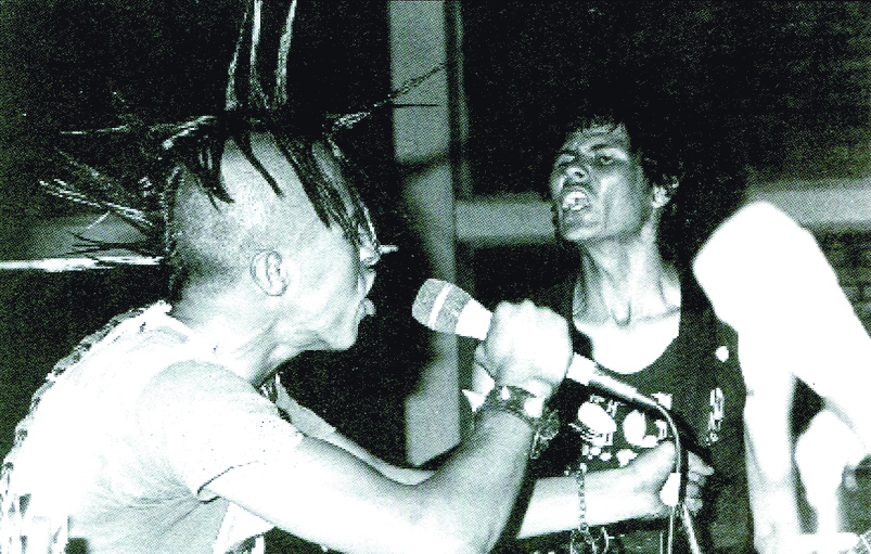 $!Xavier Velasco: ‘Escribo para saber en qué terminarán mis historias’